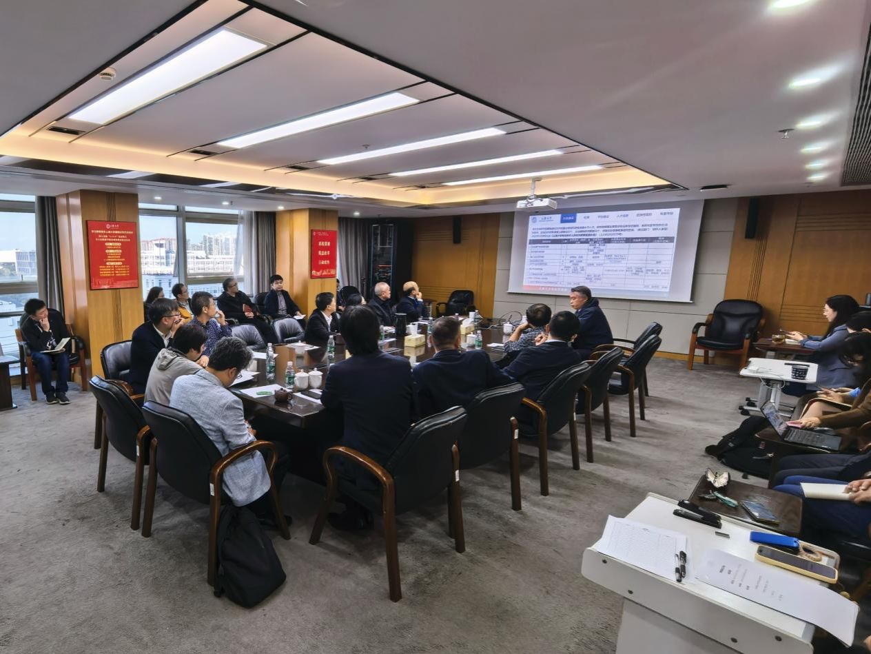 922349448100D4F4EEDE38A3765_1A12D5BB_2965C