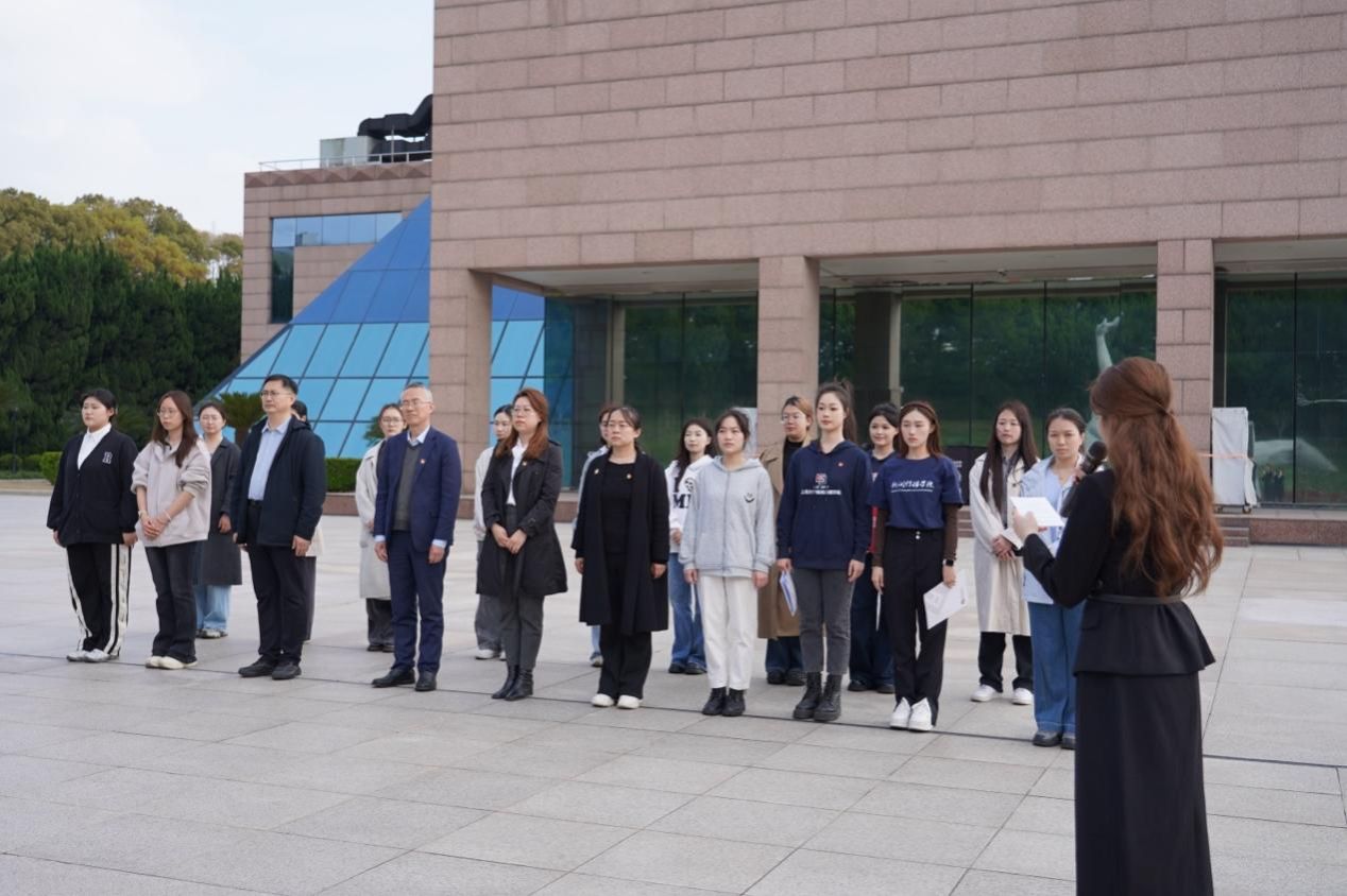 F59234695964F2102C80605409D_9946F999_1FB20